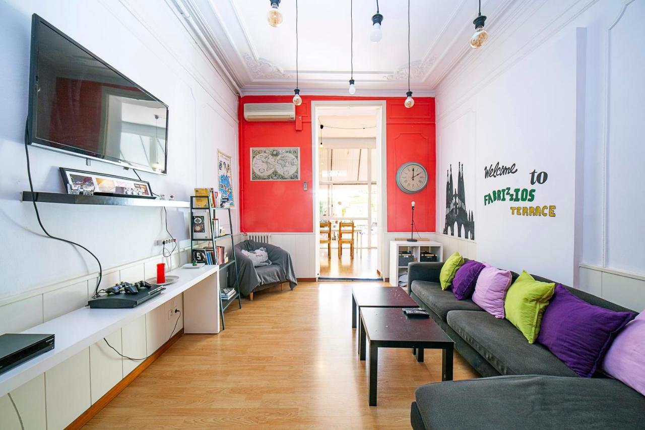 Fabrizzios Terrace Hostel Barcelona Exterior foto